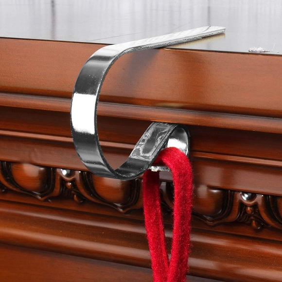 4 Piece Silver Metal Mantel Decor Hooks - Picture 2 of 5